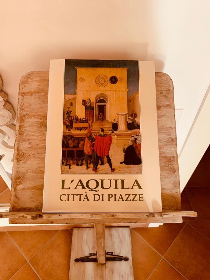 La Casa Di Ago Lejlighed L'Aquila Eksteriør billede