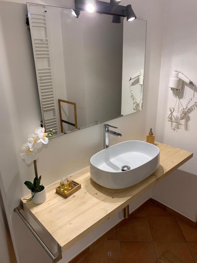 La Casa Di Ago Lejlighed L'Aquila Eksteriør billede