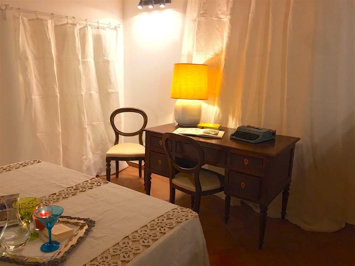 La Casa Di Ago Lejlighed L'Aquila Eksteriør billede